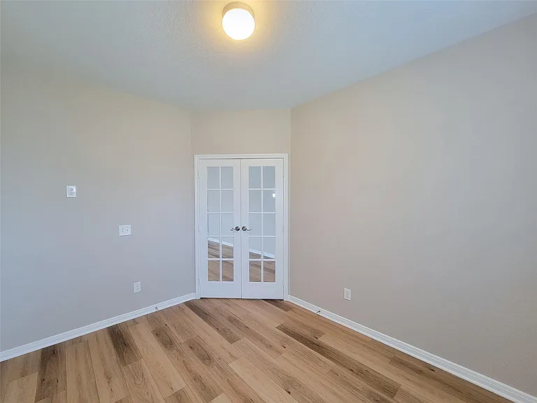 6535 Dayridge Ln — Photo 9