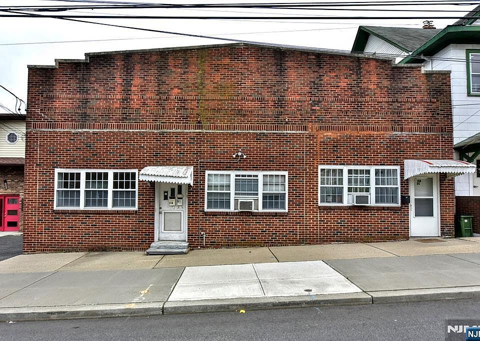 1st image of 114 Hackensack St