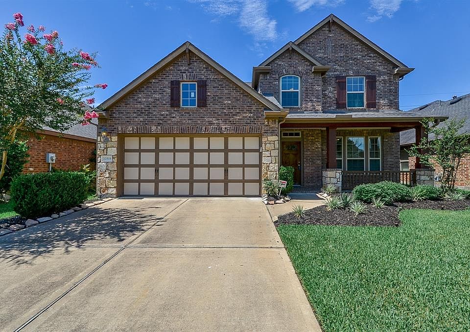 1st image of 12510 Ember Village Ln