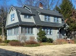 612 Grove St, Haddonfield, NJ 08033