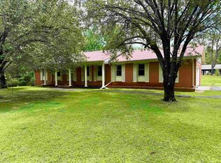 235 Shanna Dr, Selmer, TN 38375