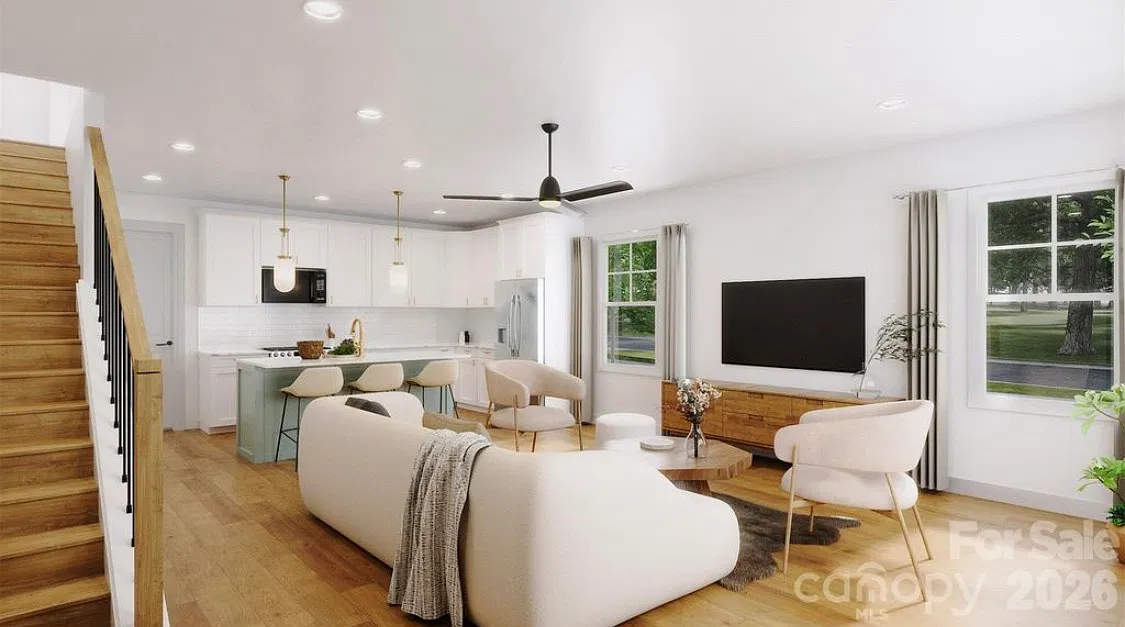3 bed, 2358 sqft, $3,200 — Photo 2