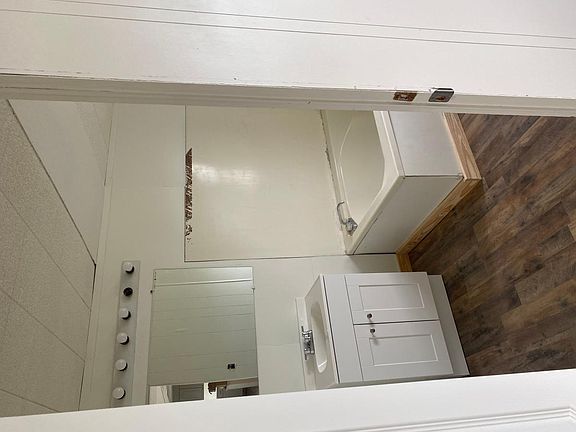 5th image of 129 Pellissier Ln