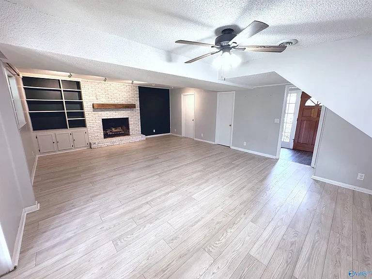 11406 Crestfield Dr SE — Photo 13