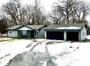 11344 N Bryant Rd, Fort Atkinson, WI 53538