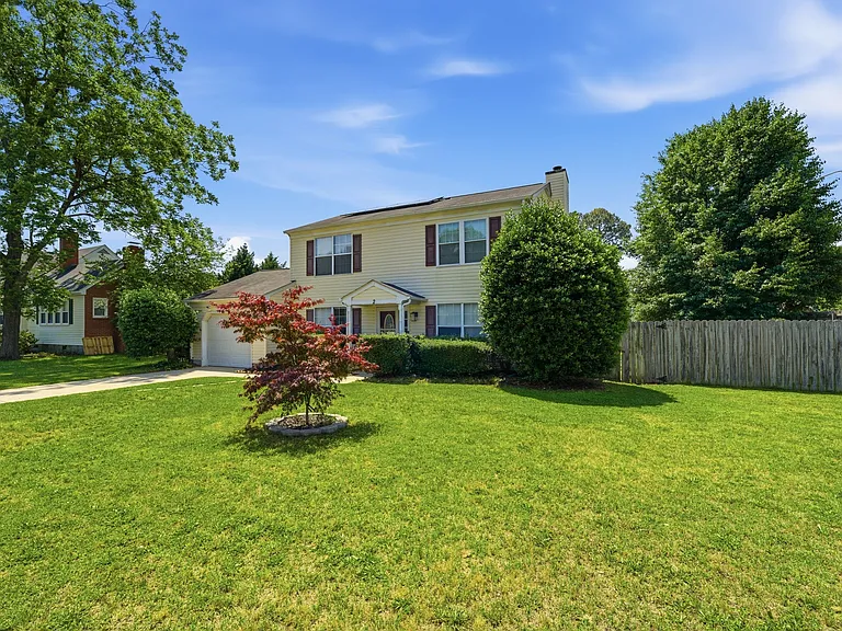 2 Compton Ct — Photo 16