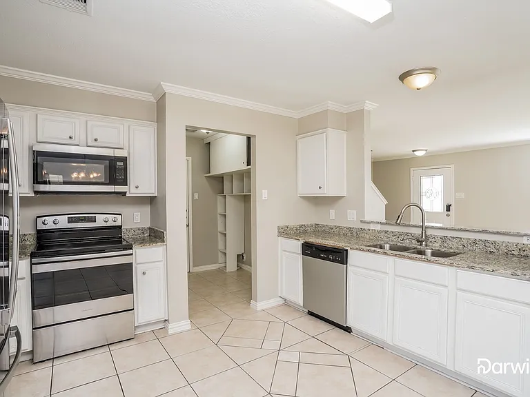 16606 Lazy Ridge Rd — Photo 4
