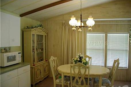 3rd image of 6023 Grand Oaks Dr SE