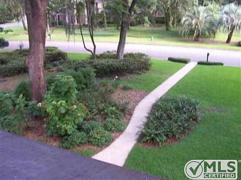 4th image of 2402 Blarney Dr