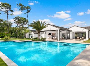 9 Country Rd, Golf, FL 33436