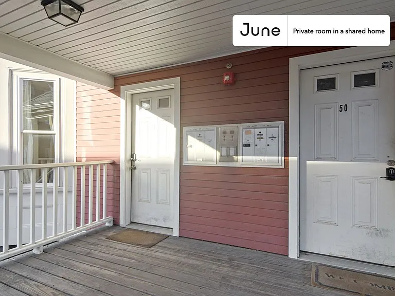 50 Dudley St #A — Photo 19