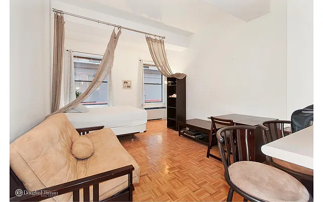 Rented by Douglas Elliman | media 55