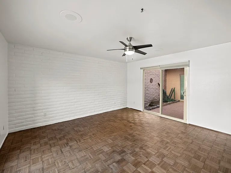 5733 N Camino De Las Estrellas — Photo 36