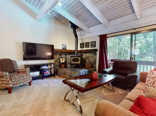 (undisclosed Address), Mammoth Lakes, CA 93546