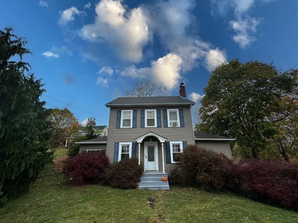 407 Johnstown Rd, Beckley, WV 25801