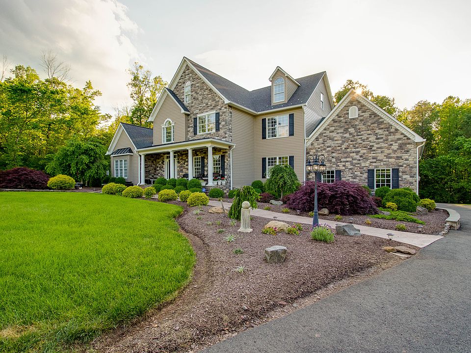1st image of 3936 Clifton Manor Pl