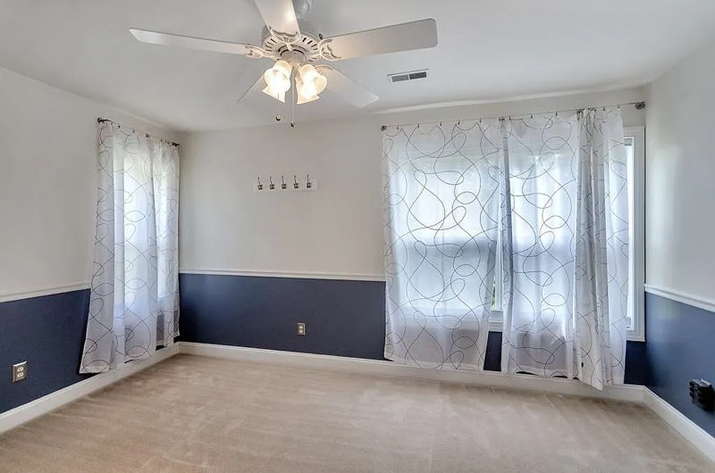 1103 Druid Ave - C — Photo 2