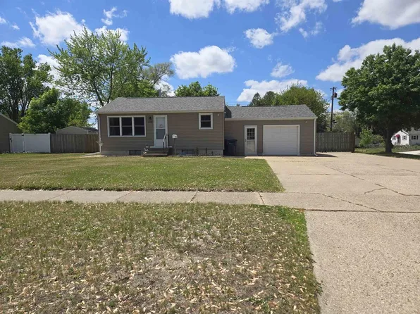 1600 South Marion Avenue, Janesville, WI 53546