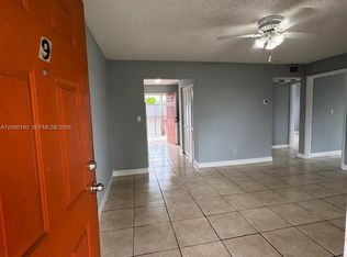 2920 Pierce St APT 9, Hollywood, FL 33020