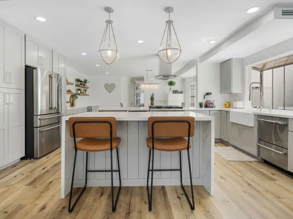 276 J Ave, Coronado, CA 92118