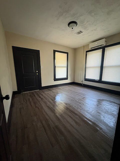 1st image of 7829 Chase St