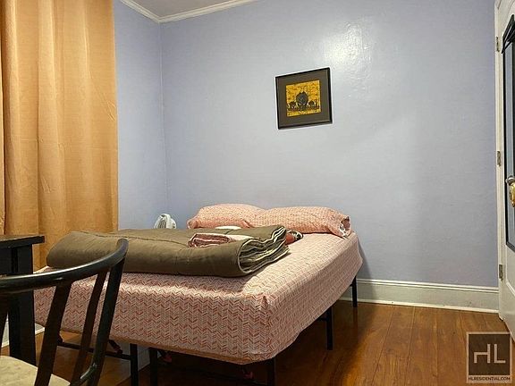 3rd image of 2401 37th Ave #2