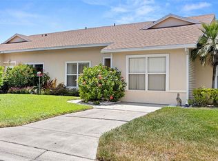 1719 Tropical Ct, Tavares, FL 32778