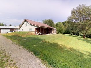 N32891 Carsten Rd, Whitehall, WI 54773