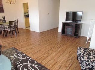 2262 N Lyndhurst Ave, Camarillo, CA 93010