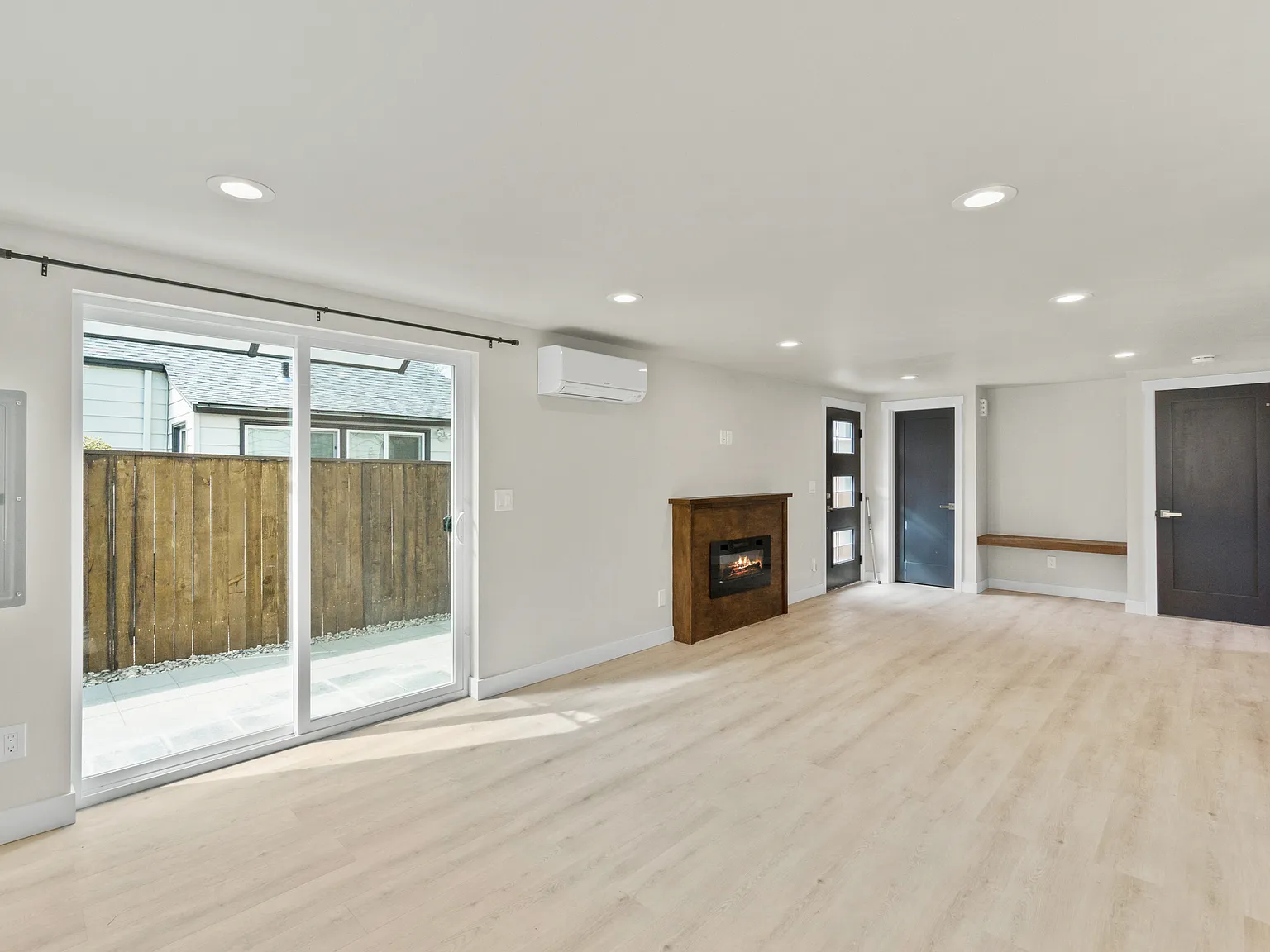 14338/14340 Ashworth Ave N, Seattle - 14340 — Photo 4