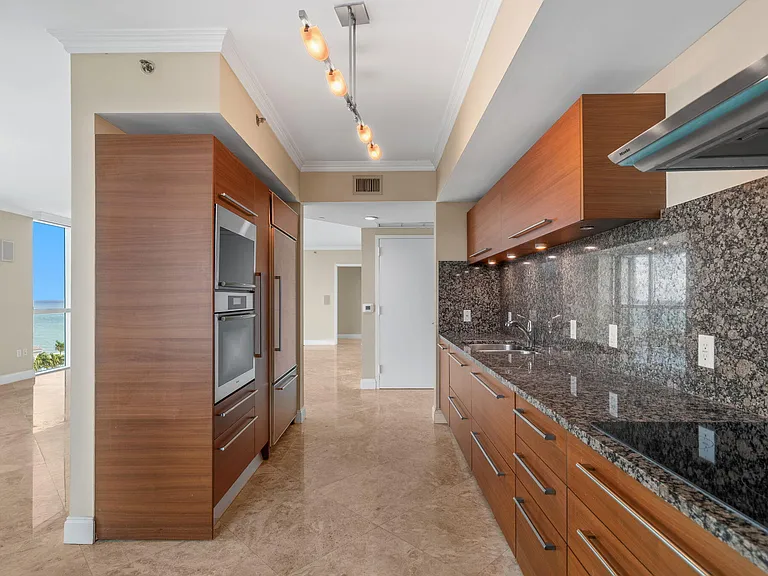 101 S Fort Lauderdale Beach Blvd #1206 — Photo 19