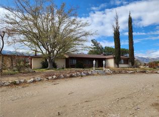 32307 Foothill Rd, Lucerne Valley, CA 92356