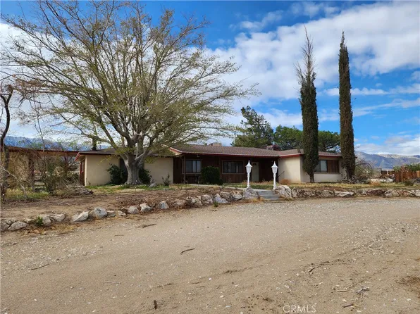 32307 Foothill Rd, Lucerne Valley, CA 92356