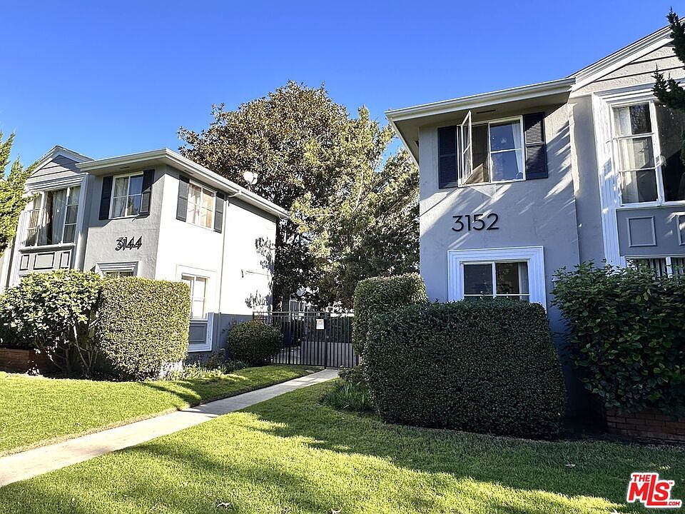 1st image of 3144-3152 S Barrington Ave
