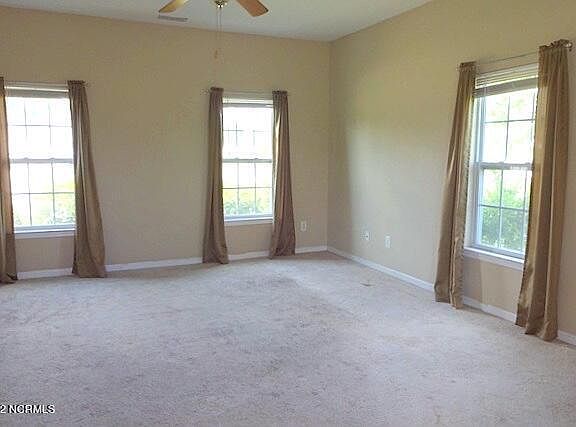 5th image of 8537 Heirloom Dr NE