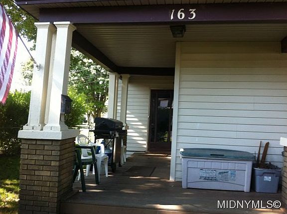 3rd image of 163 Main St