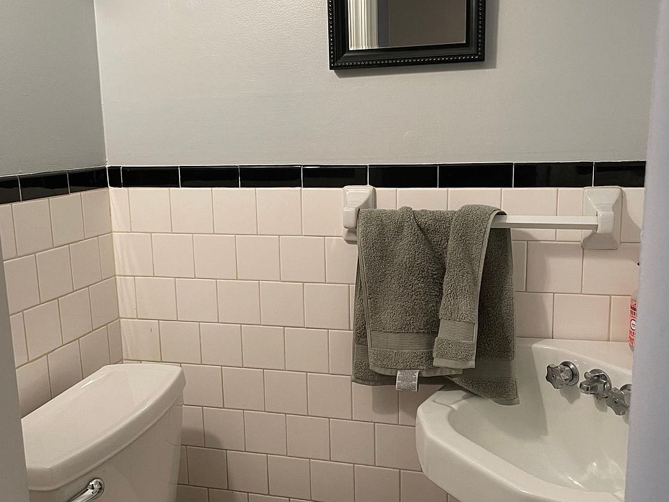 Powder room downstairs