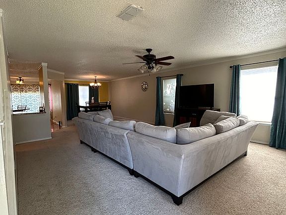 3rd image of 5208 Arbor Ct