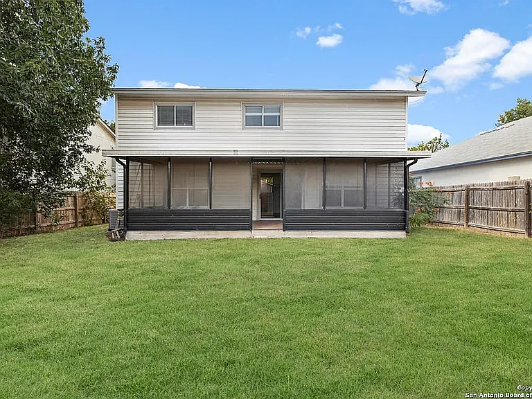 9806 Kelton Dr — Photo 26