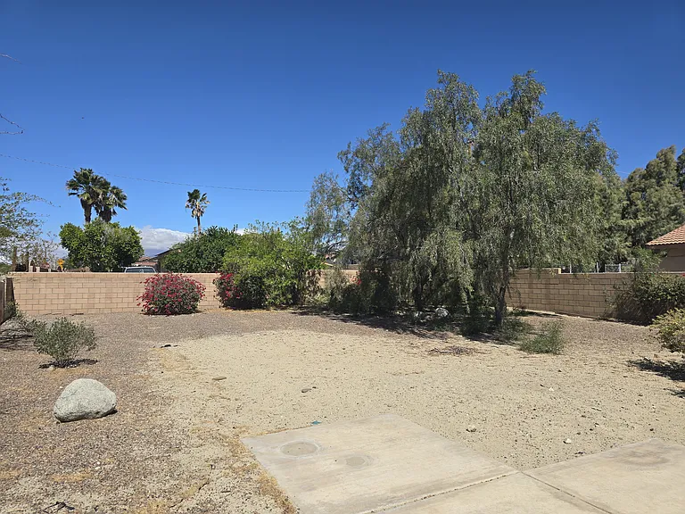 13987 El Cajon Dr — Photo 22