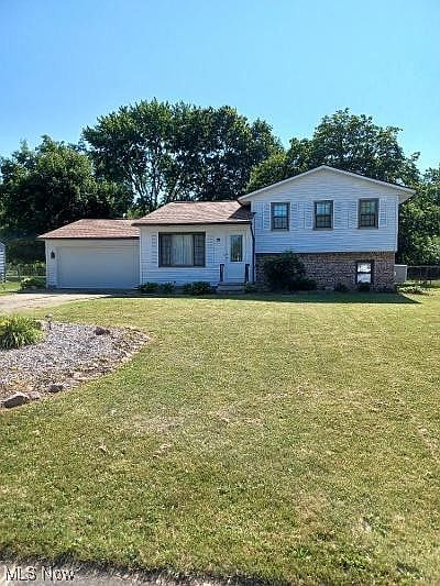 1st image of 116 Elmwood Dr
