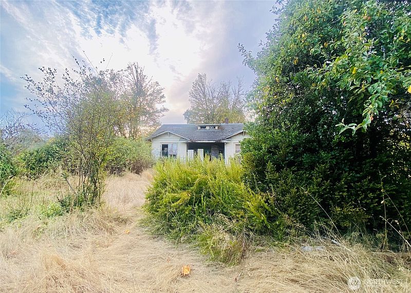2nd image of 3444 W Matlock-Brady Road