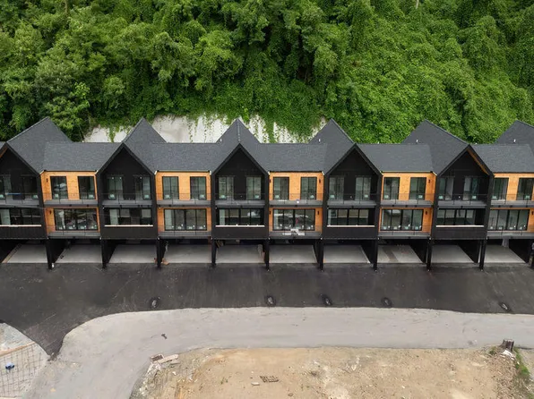 U12 Circle Dr #215, Gatlinburg, TN 37738
