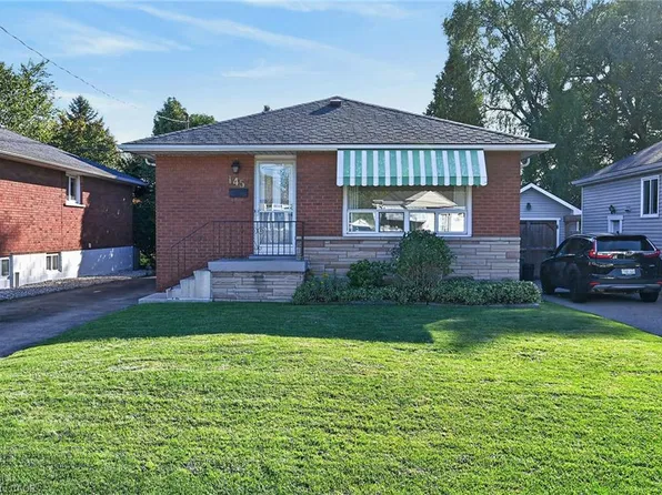 145 E 25th St, Hamilton, ON L8V 3A3