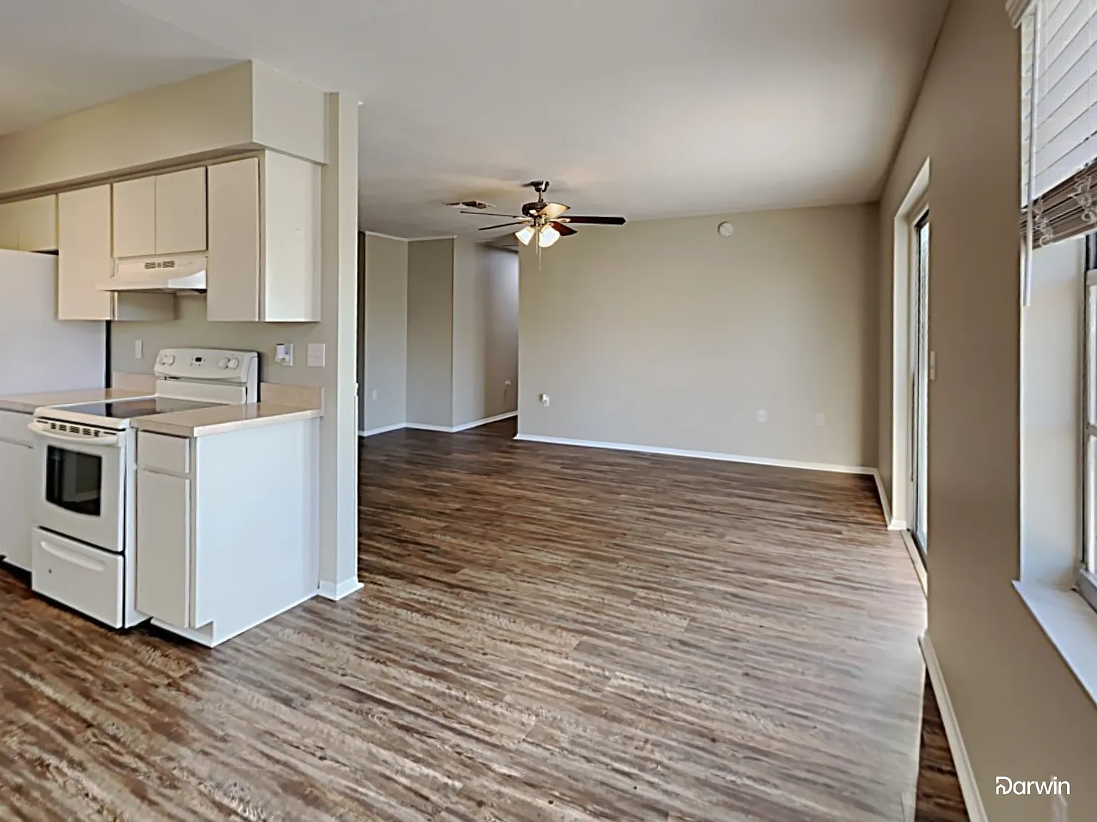3 bed, 2.0 bath, 1457 sqft, $1,750 — Photo 2
