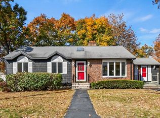 25 Anna Rd, Woburn, MA 01801