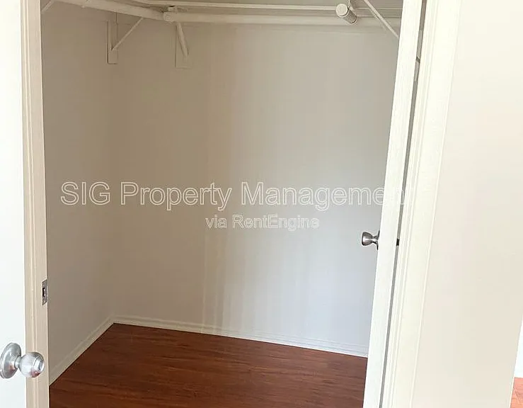 1441 N Edison Blvd #C — Photo 14