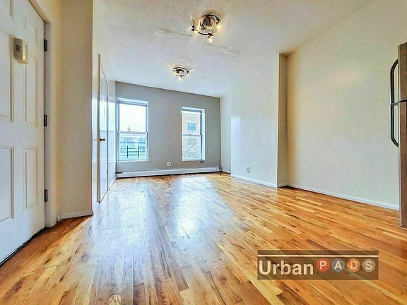 3rd image of 874 De Kalb Ave #3H