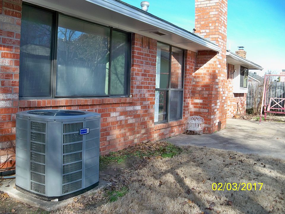 2nd image of 4311 Trinity Dr