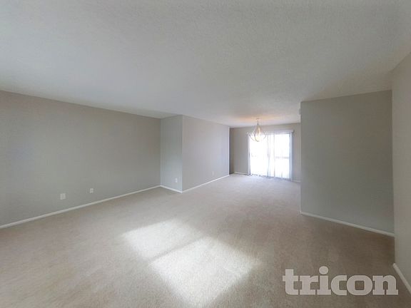 2nd image of 1312 Rainier Dr